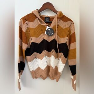 NWT FCT  Chevron Pattern Women’s Hooded Knit Sweater - Tan, Black,Cream Size:M